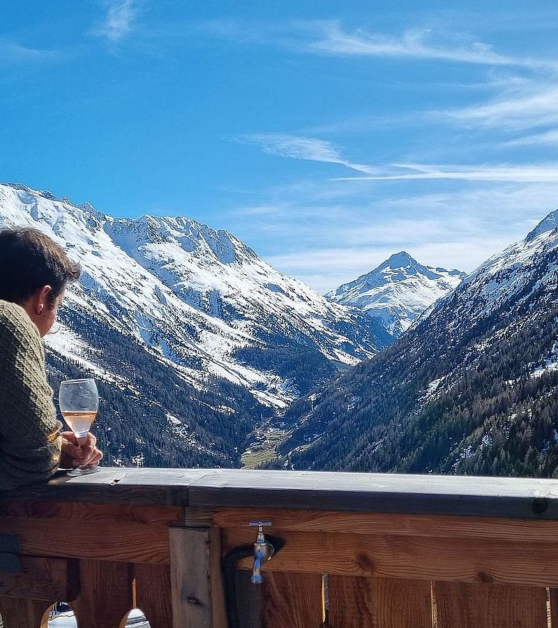 Idyllic Ski & Hiking Experience